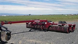 FOLDING LAND PLANE