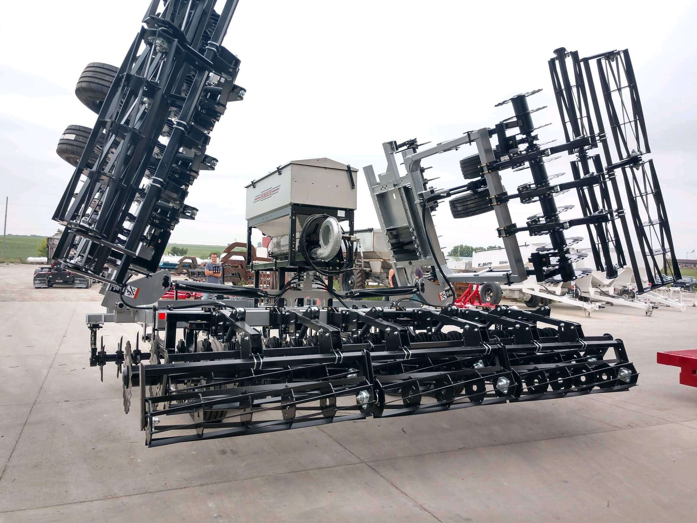 Rogue Vertical Tillage photo 03